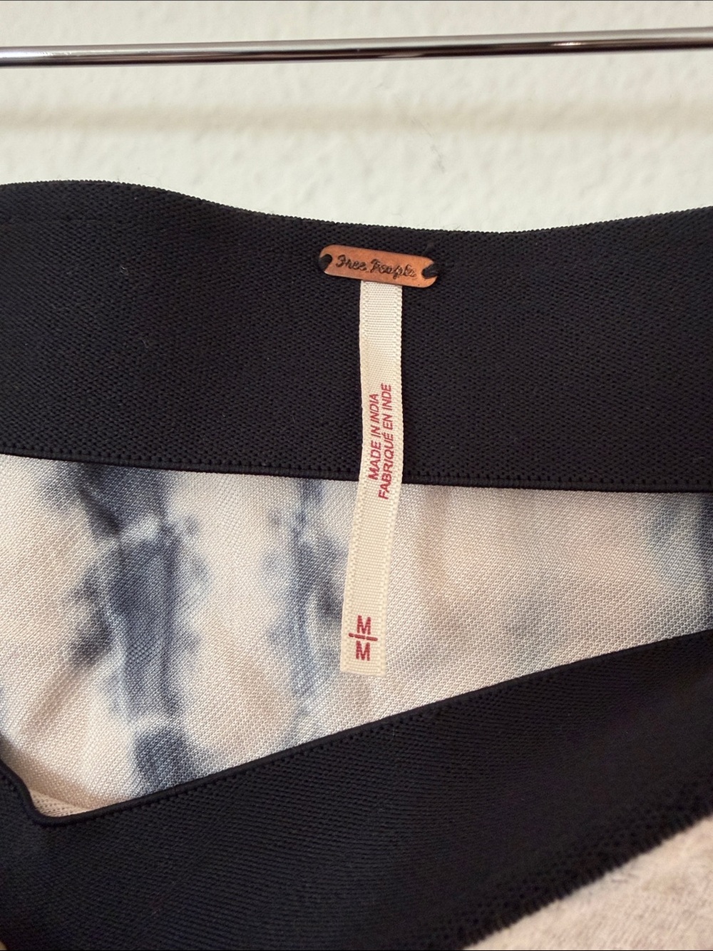 Free People Velvet Boho Hippy Tie Dye Midi Skirt Size Medium Fall Artsy Festival - Picture 6 of 9